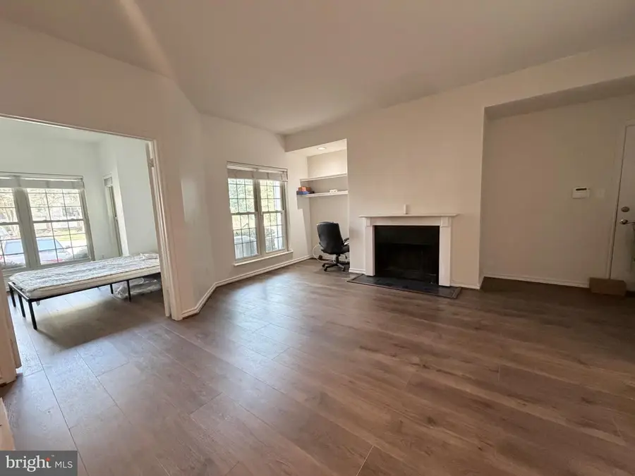 12152 Penderview Ter #1304, Fairfax, VA 22033 - #2