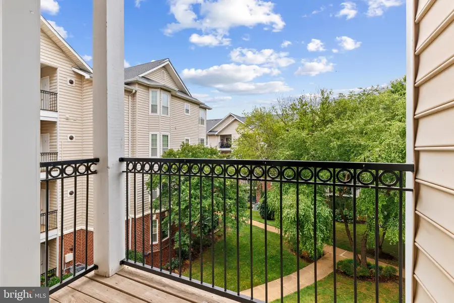 1530 Spring Gate Dr #9312, McLean, VA 22102 - #3