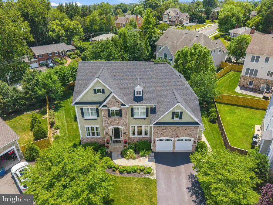 6189 Adeline Ct, McLean, VA 22101 - #3