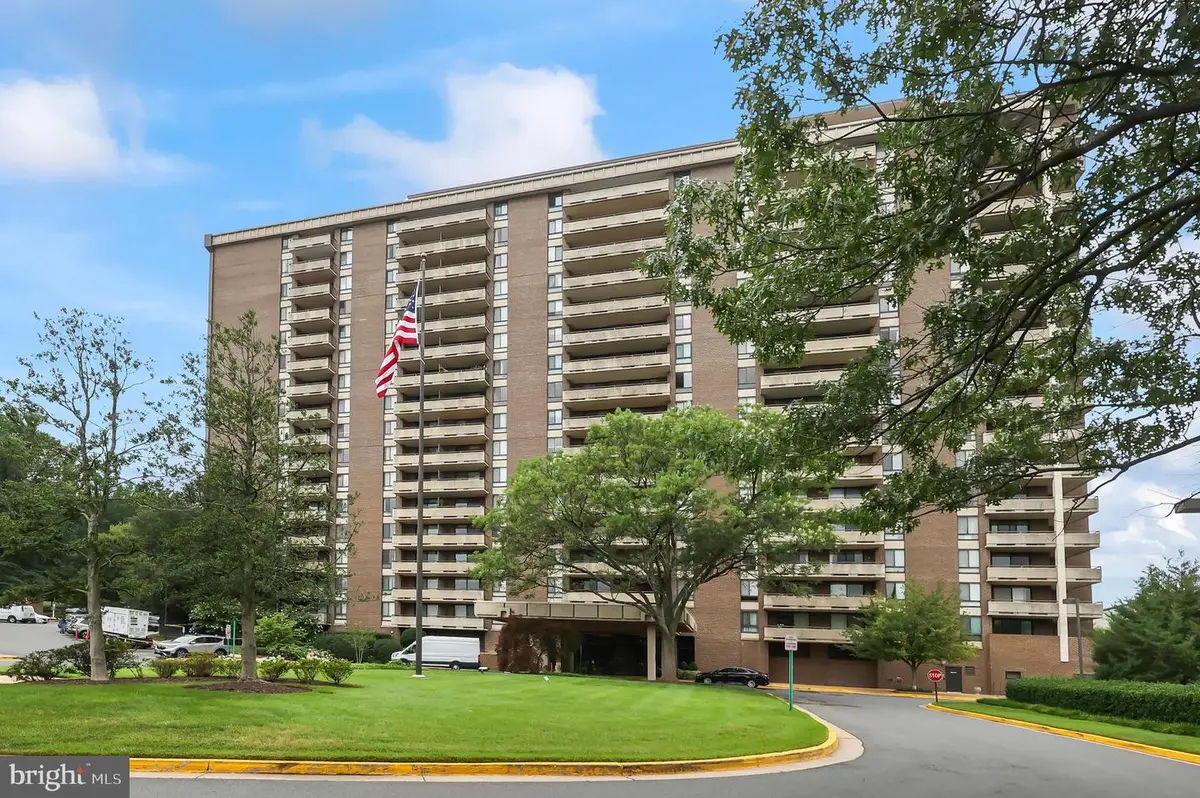 1800 Old Meadow Rd #1516, McLean, VA 22102 - #1