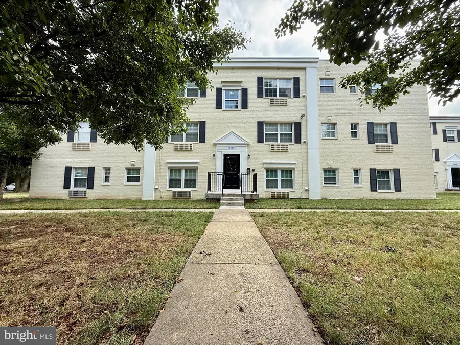 2237 Farrington Ave #06-101, Alexandria, VA 22303 - #3