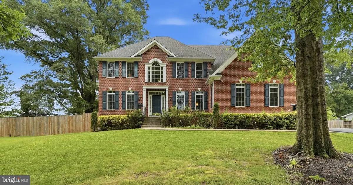 4720 Ferry Landing Rd, Alexandria, VA 22309 - #1