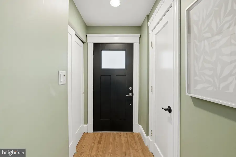 2050 Chadds Ford Dr, Reston, VA 20191 - #3