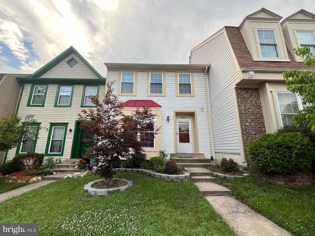 8550 Bauer Dr, Springfield, VA 22152 - #1