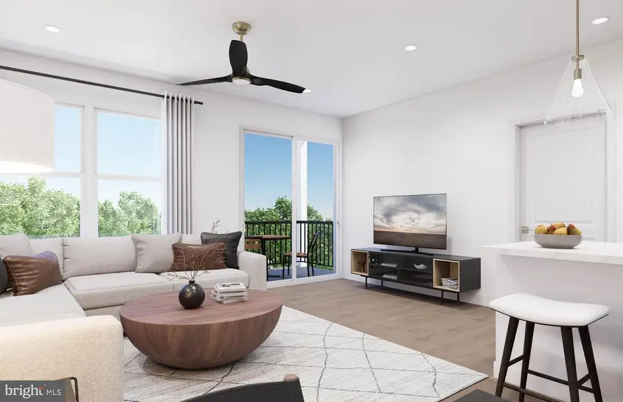9540 Bastille St #404, Fairfax, VA 22031 - #3