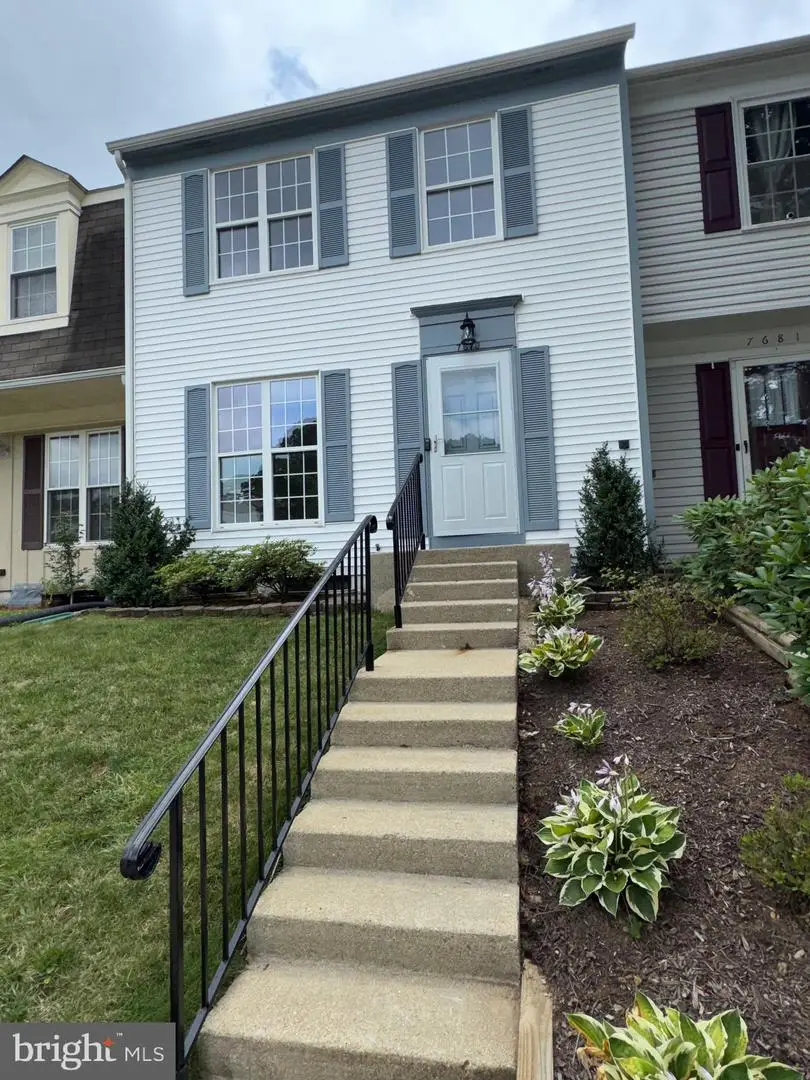 7679 Sheffield Village Ln, Lorton, VA 22079 - #2