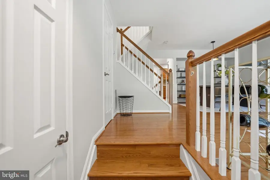 5855 Wye Oak Commons Ct, Burke, VA 22015 - #2