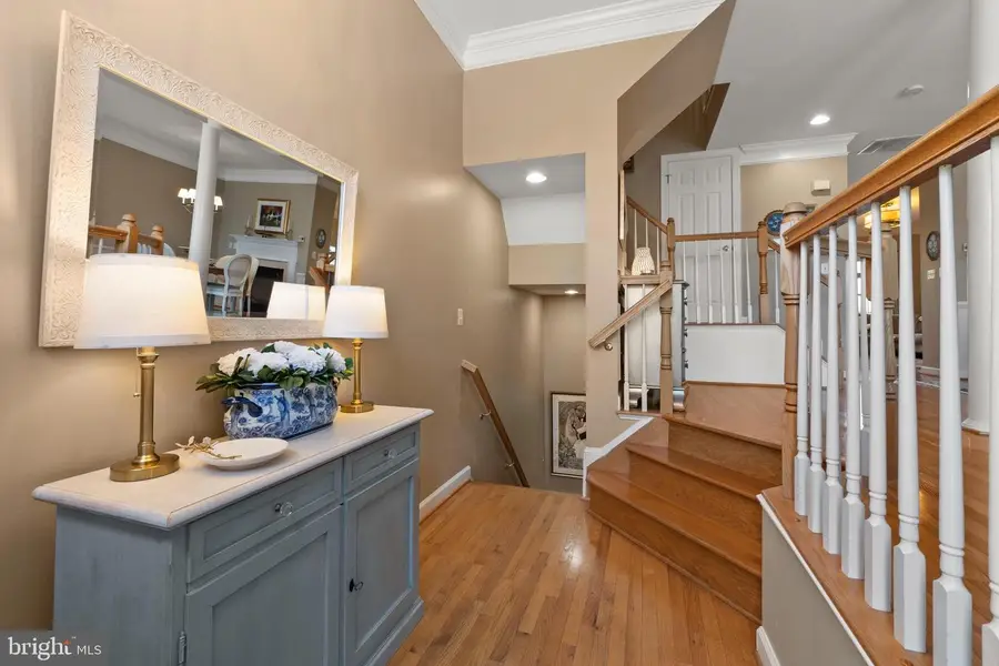 3786 Elmwood Towne Way, Alexandria, VA 22303 - #2