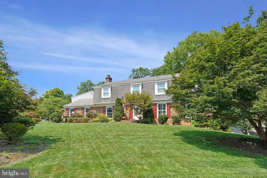10704 Stanhope Pl, Fairfax, VA 22032 - #2