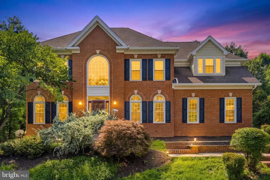 6914 Winter Ln, Annandale, VA 22003 - #2