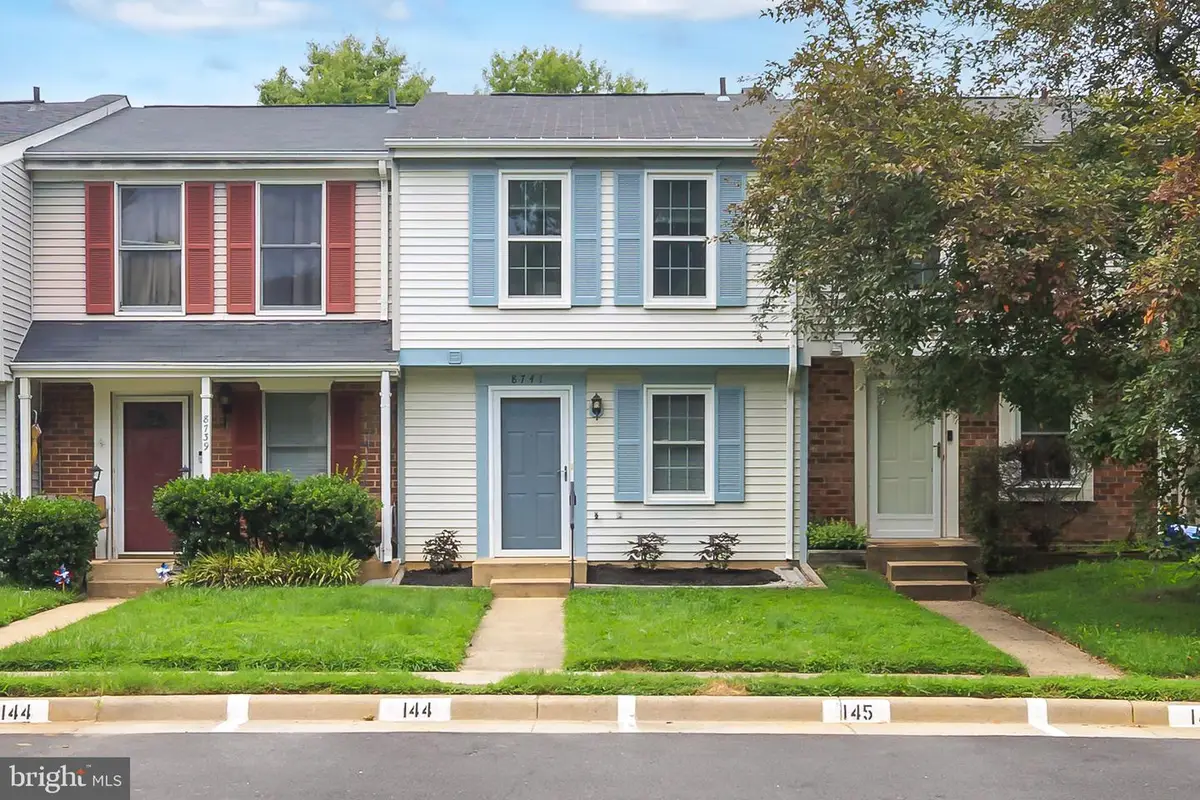 8741 Susquehanna St, Lorton, VA 22079 - #1