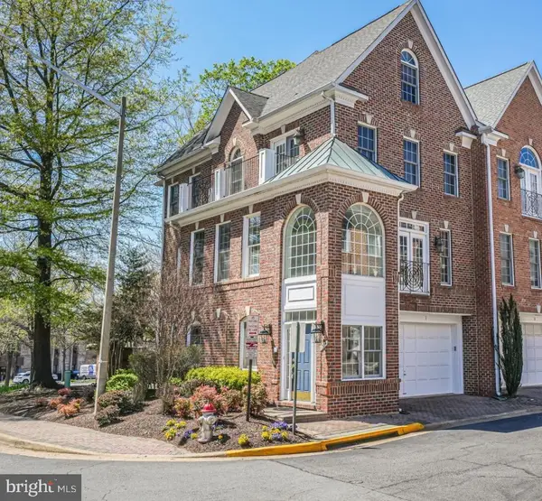 1334 Lessard Ln, MCLEAN, VA 22101