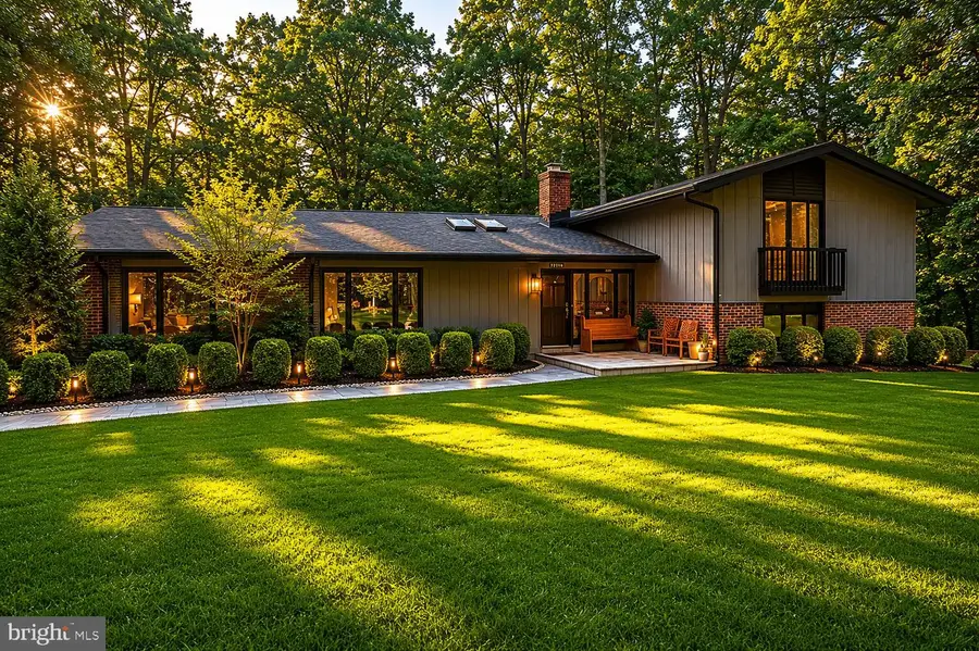12118 Beaver Creek Rd, Clifton, VA 20124 - #2