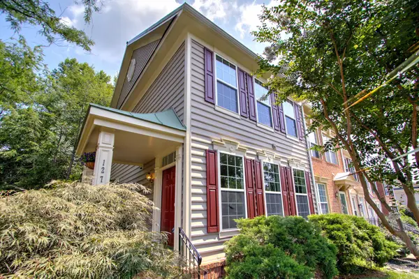 1274 Vintage Pl, RESTON, VA 20194