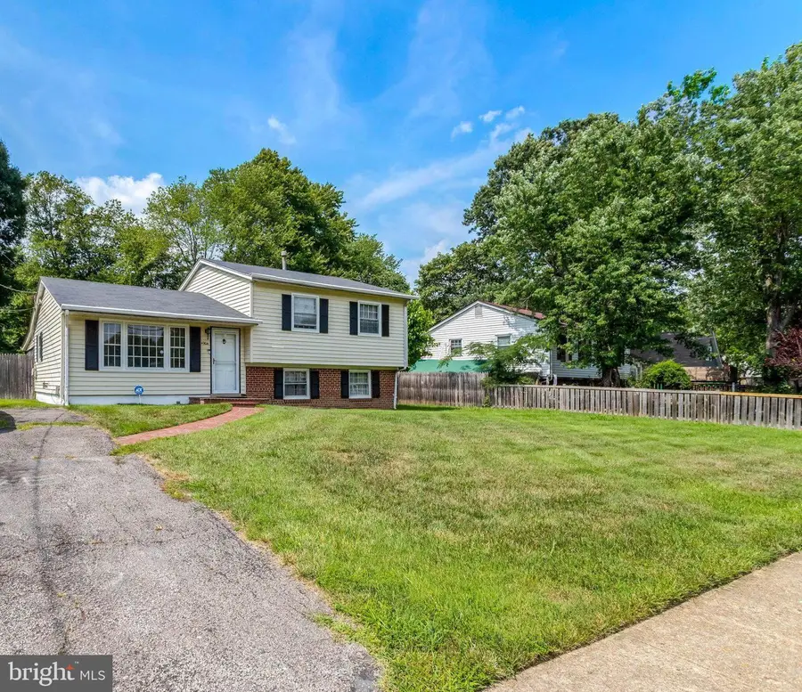 4904 Lawrence St, Alexandria, VA 22309 - #2