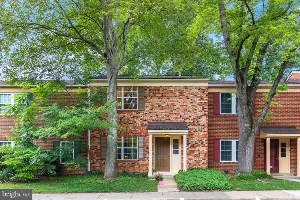 2256 Gunsmith Sq, RESTON, VA 20191