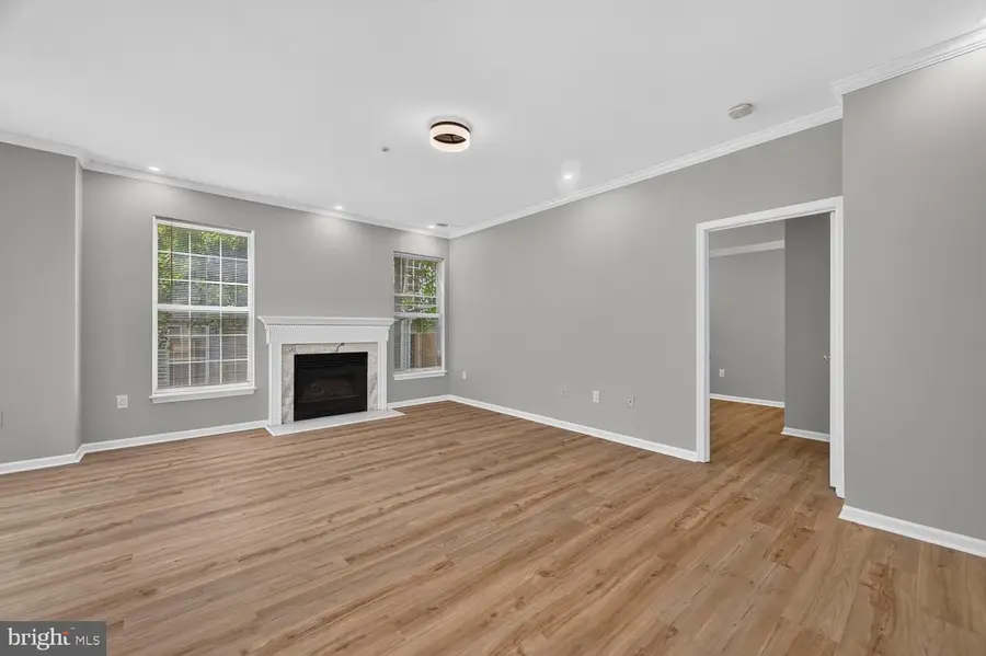 5921 Founders Crossing Ct #102, Alexandria, VA 22310 - #3
