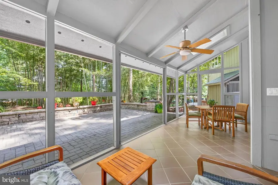 11424 Purple Beech Dr, Reston, VA 20191 - #3