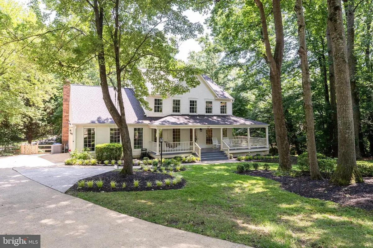 1565 Old Eaton Ln, Reston, VA 20194 - #1