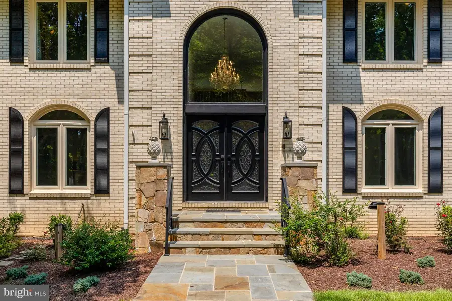 10608 Kilcormac Way, Fairfax Station, VA 22039 - #3