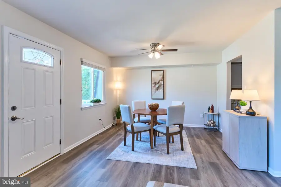 3815 Burlingame Pl #33e, Alexandria, VA 22309 - #3