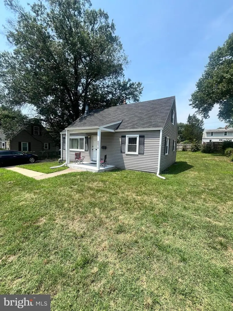6014 Bangor Dr, Alexandria, VA 22303 - #2