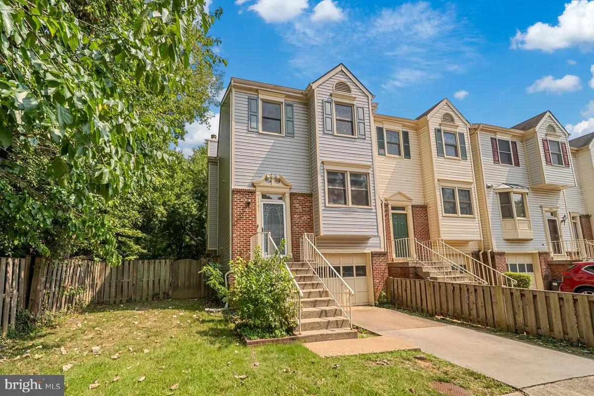 3701 Roxbury Ln, Alexandria, VA 22309 - #1