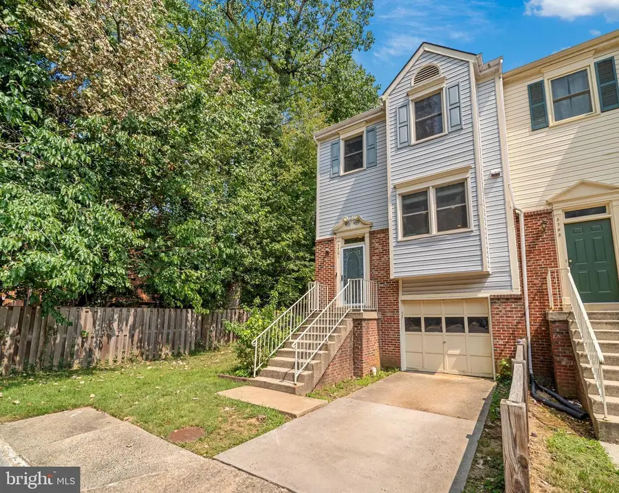 3701 Roxbury Ln, Alexandria, VA 22309 - #3