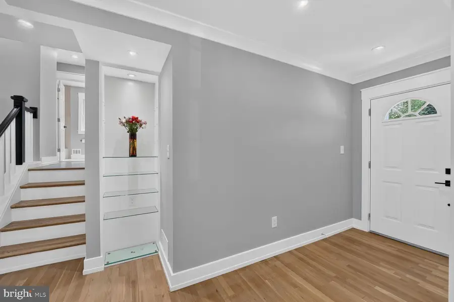 1915 Shannon Ct, Alexandria, VA 22306 - #3