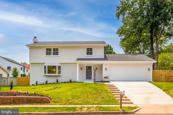2008 Friendship Ln, FALLS CHURCH, VA 22043