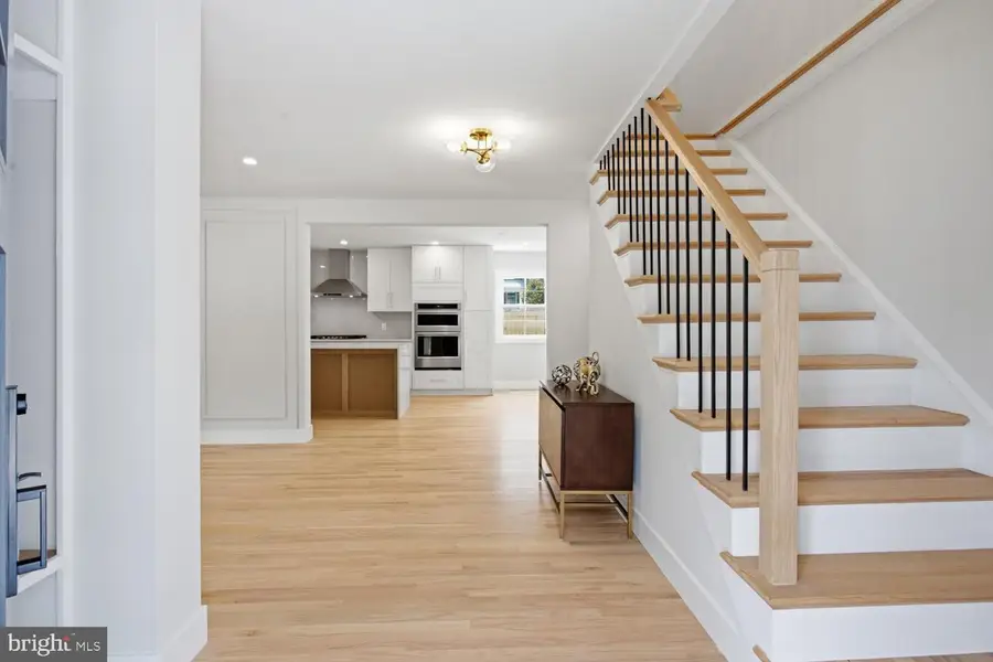 2008 Friendship Ln, Falls Church, VA 22043 - #2