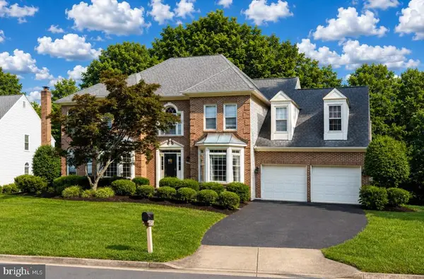 9205 Armetale Ct, FAIRFAX STATION, VA 22039