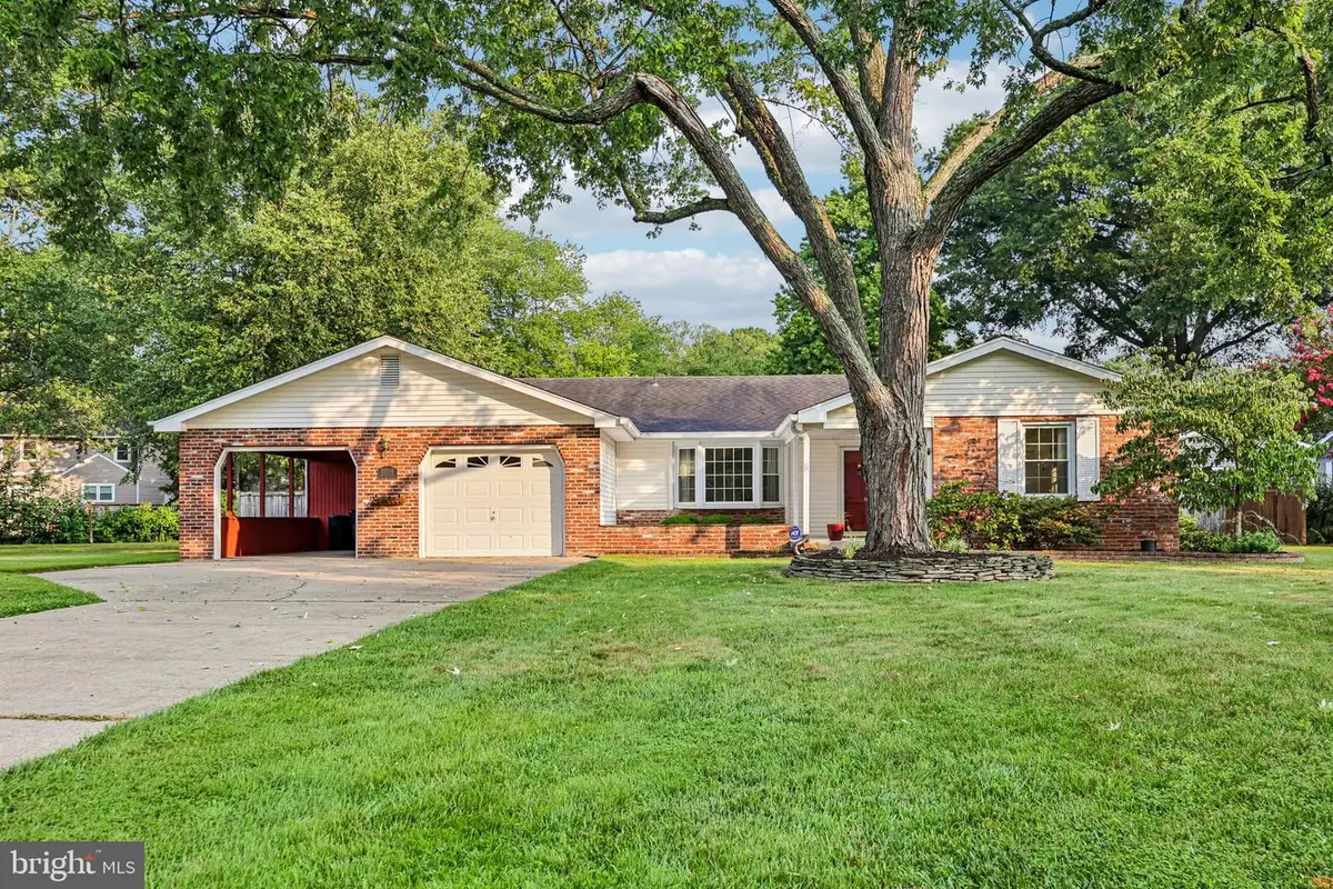 8808 Mcnair Dr, Alexandria, VA 22309 - #1