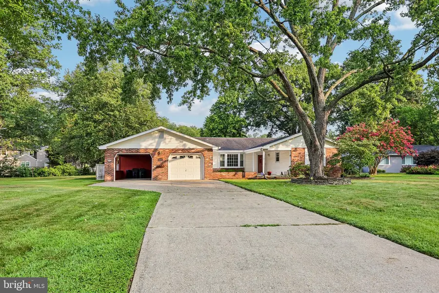 8808 Mcnair Dr, Alexandria, VA 22309 - #3