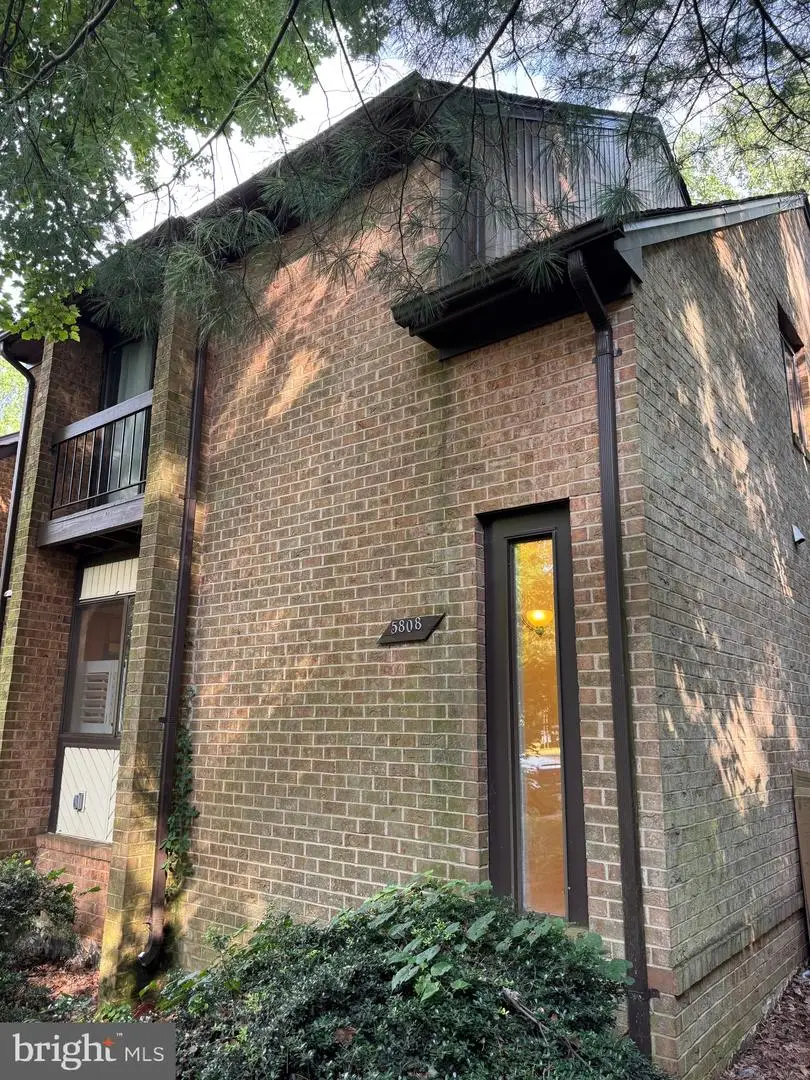 5808 Jacksons Oak, Burke, VA 22015 - #1