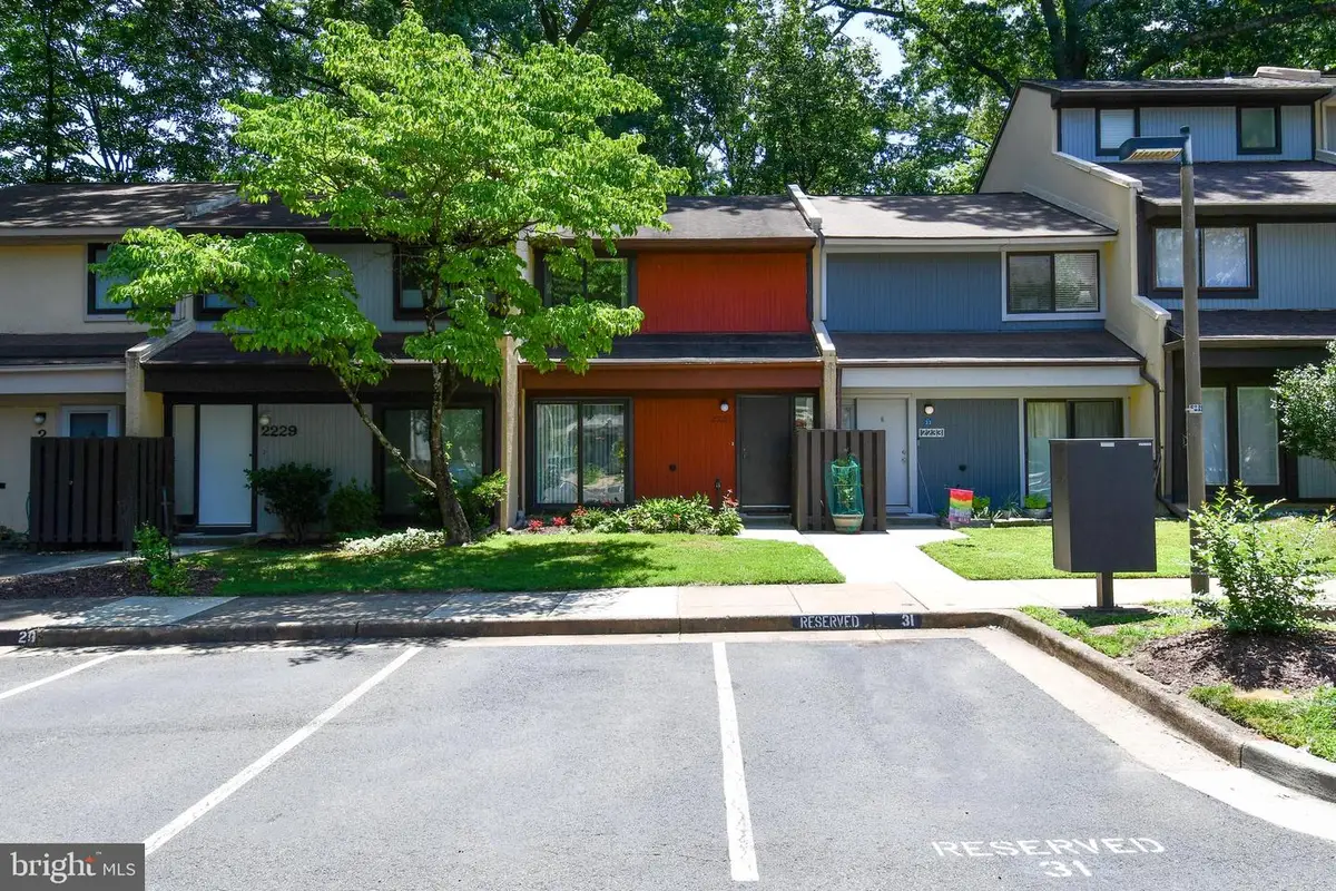 2231 Cartwright Pl, Reston, VA 20191 - #1