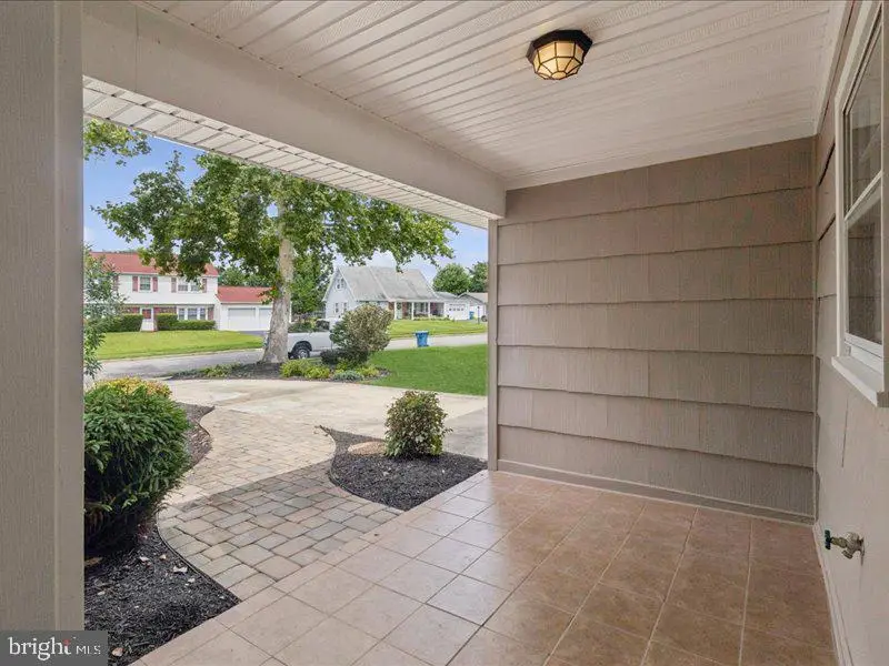 4133 Point Hollow Ln, Fairfax, VA 22033 - #3