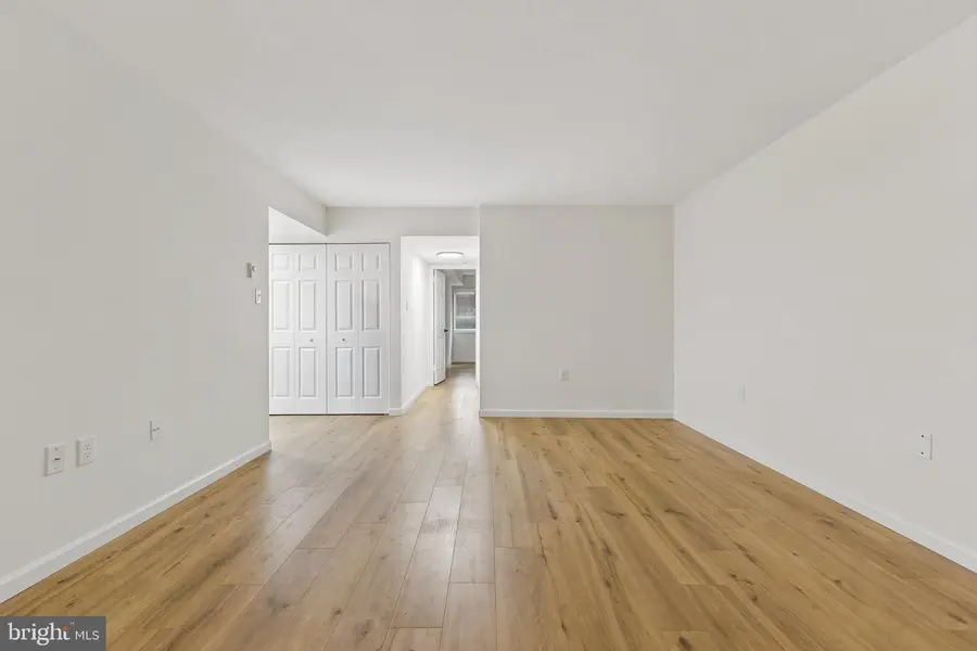 1554-1a Northgate Sq #apt 1a, Reston, VA 20190 - #3