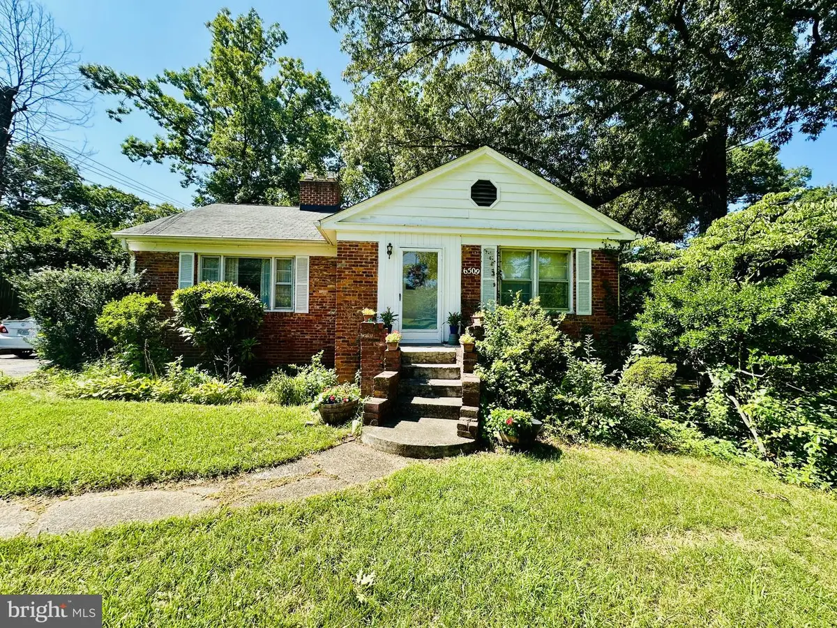 6509 Melia St, Springfield, VA 22150 - #1