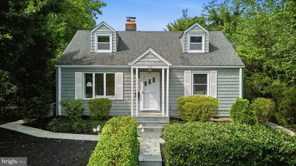 3120 Greenway Blvd, Falls Church, VA 22042 - #1