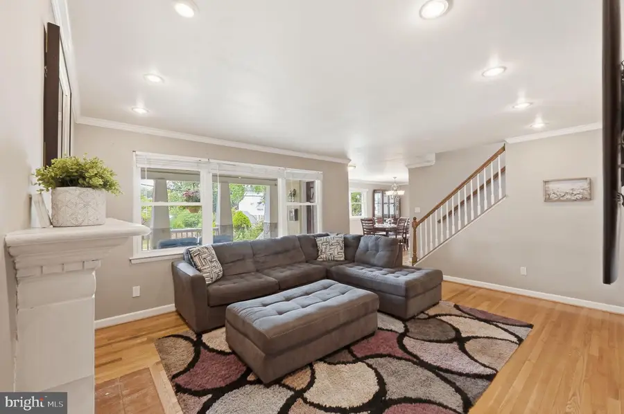 1919 Youngblood St, McLean, VA 22101 - #3