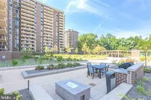 1800 Old Meadow Rd #101, McLean, VA 22102 - #3
