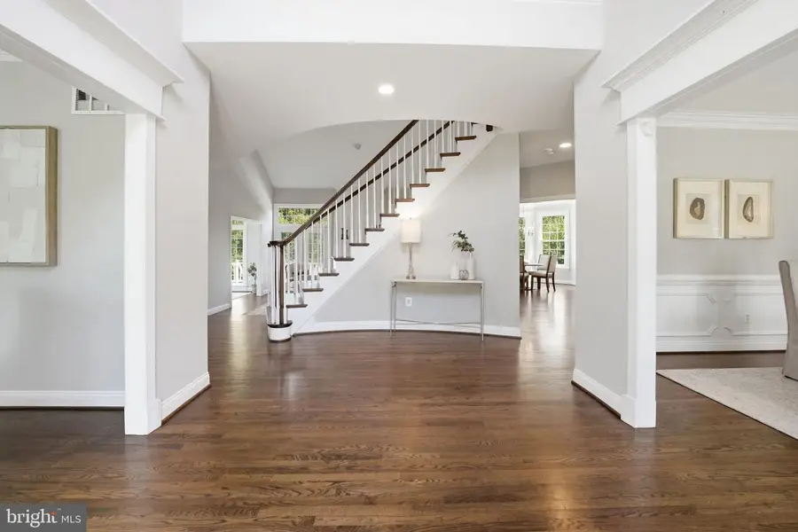 1405 Woodhurst Blvd, McLean, VA 22102 - #2