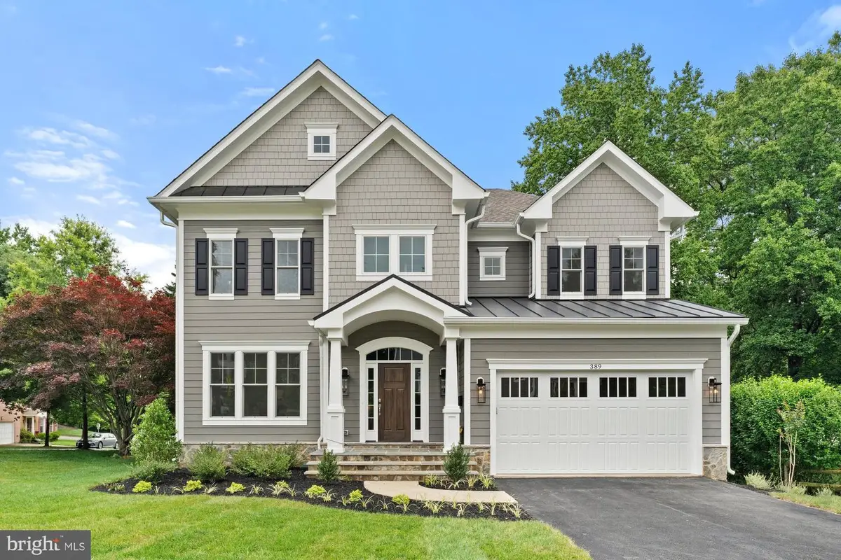 129 Woodview Cir Sw, Vienna, VA 22180 - #1