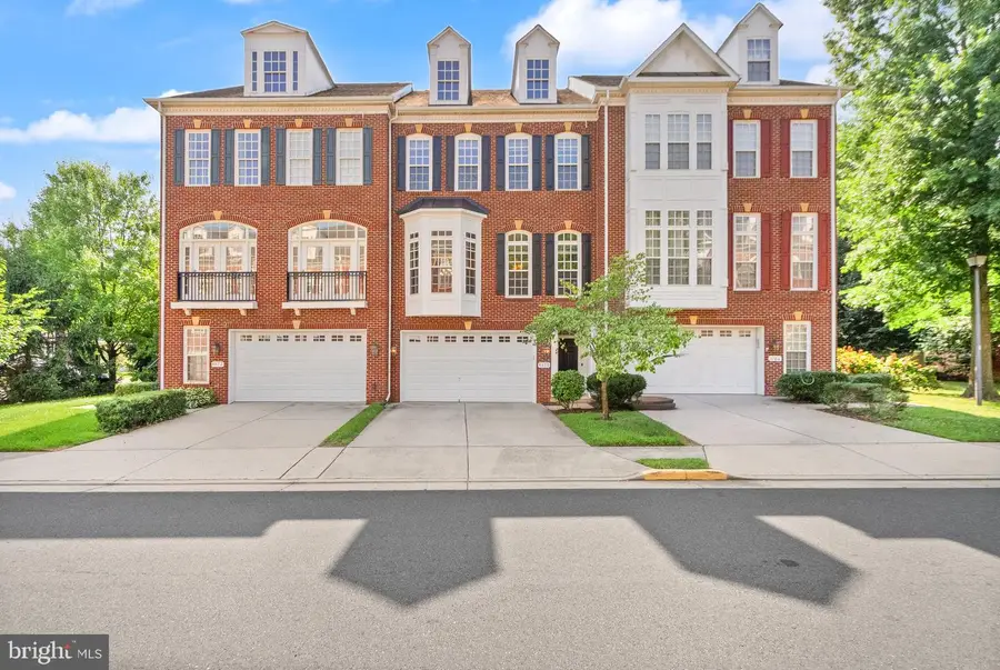 4370 Patriot Park Court, Fairfax, VA 22030 - #3