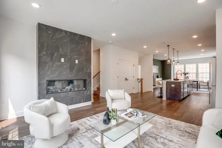 10800 Willow Ter, Fairfax, VA 22030 - #2