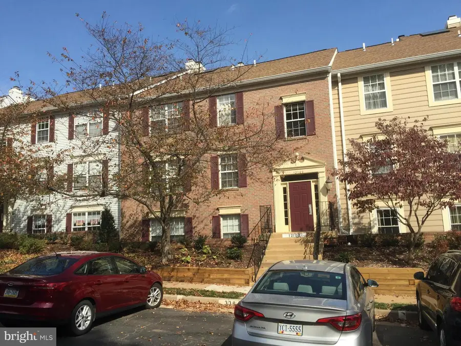 12102 Green Leaf Ct #102, Fairfax, VA 22033 - #2