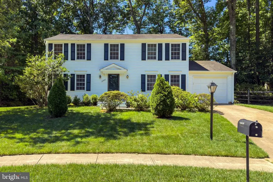 9705 Schmidt Dr, Burke, VA 22015 - #3
