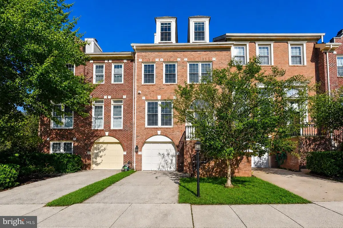 14616 Creek Valley Ct, Centreville, VA 20120 - #1