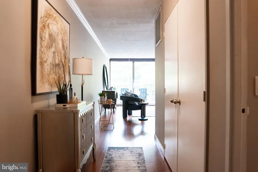 11400 Washington Plz W #205, Reston, VA 20190 - #3